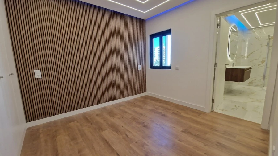 Apartamento T2 para Venda em Quarteira Foto 5