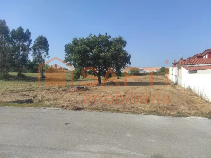 Terreno para Venda em Calvaria de Cima Foto 6