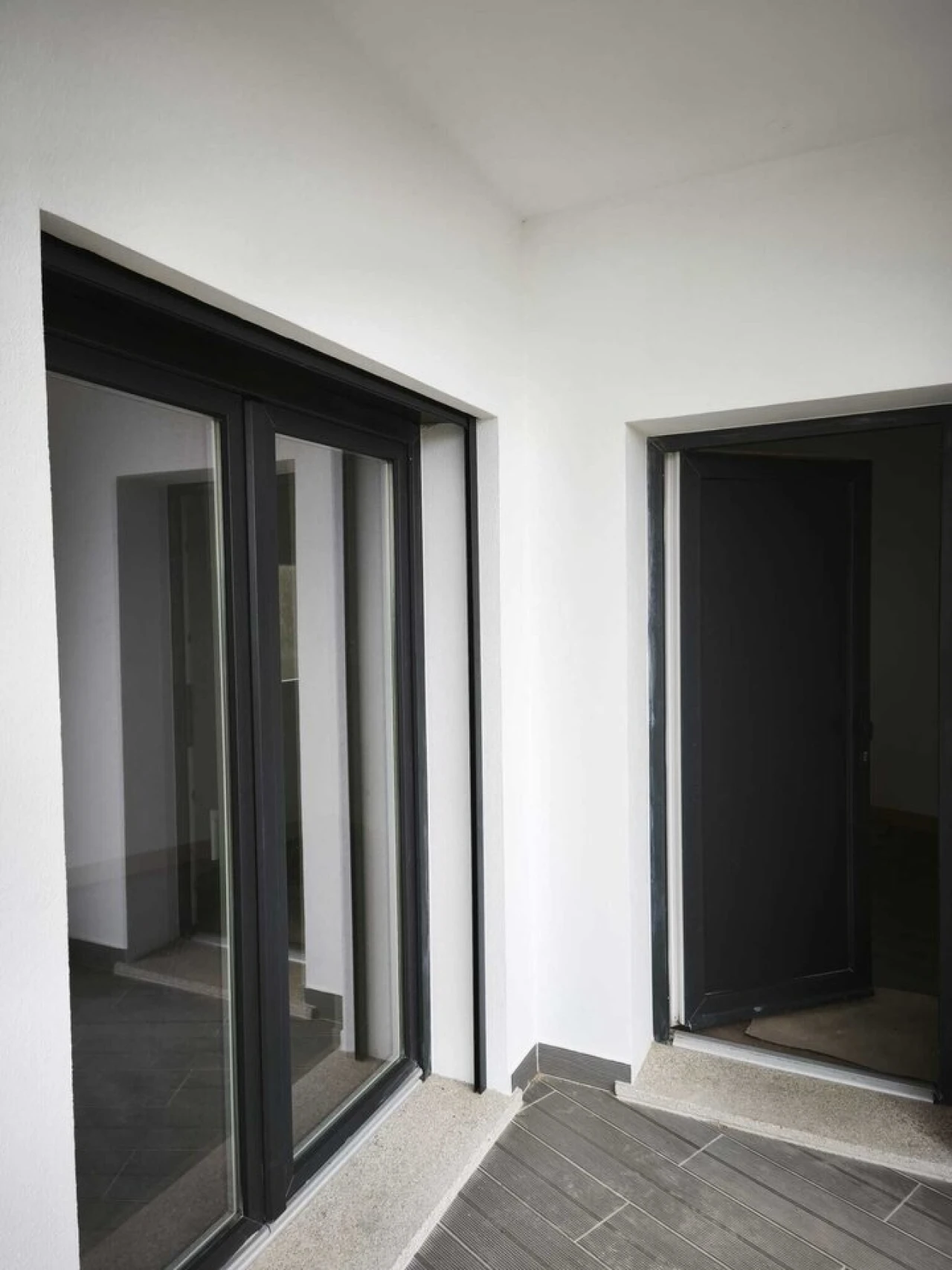 Moradia T3 para Venda em Encarnação Foto 5