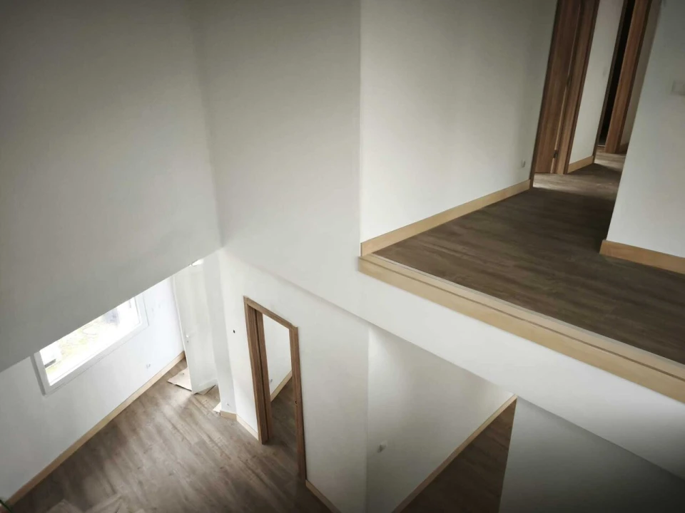 Moradia T3 para Venda em Encarnação Foto 15