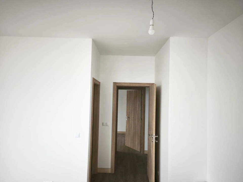 Moradia T3 para Venda em Encarnação Foto 21