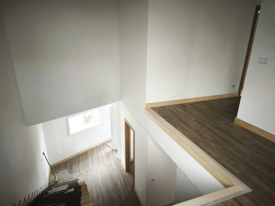 Moradia T3 para Venda em Encarnação Foto 24