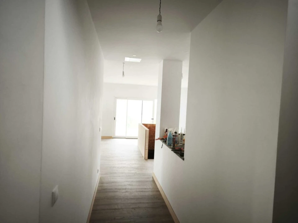 Moradia T3 para Venda em Encarnação Foto 33