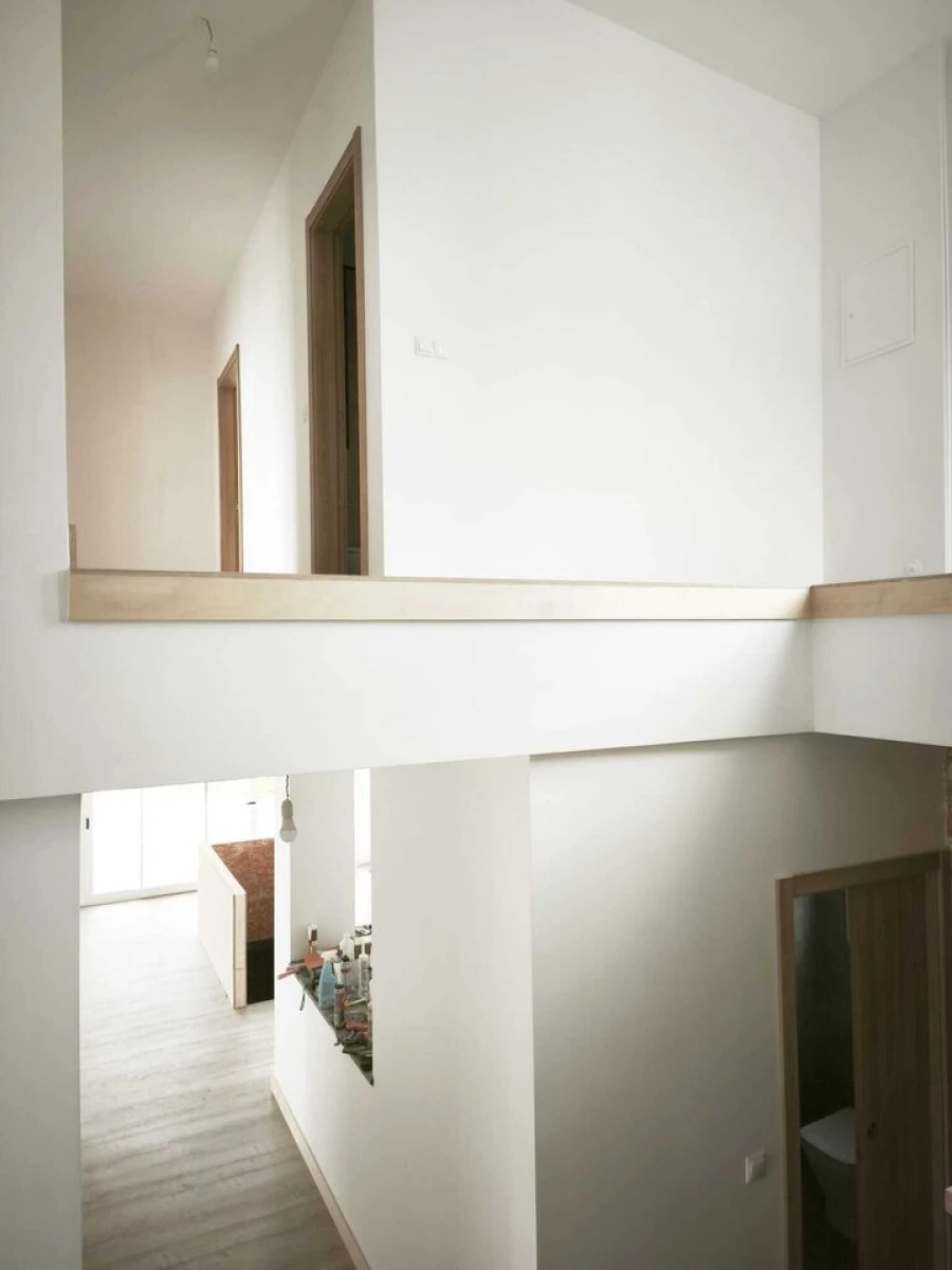 Moradia T3 para Venda em Encarnação Foto 12