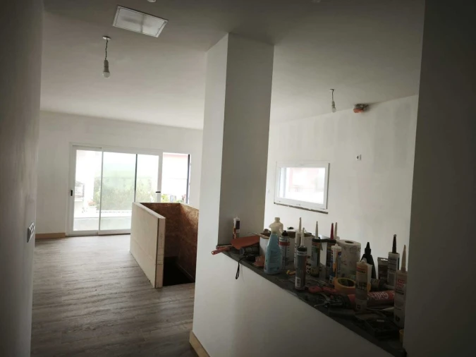 Moradia T3 para Venda em Encarnação Foto 32