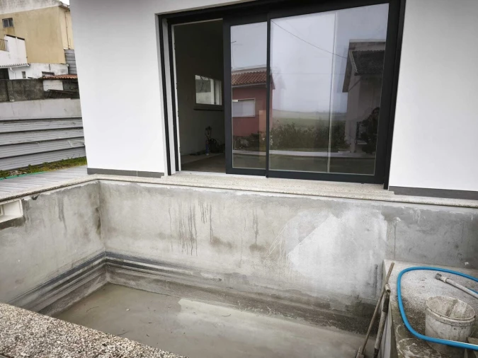 Moradia T3 para Venda em Encarnação Foto 41