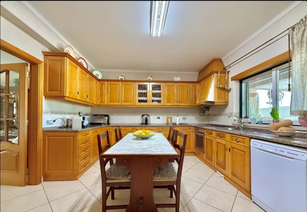 Moradia T3 para Venda em Golegã Foto 3