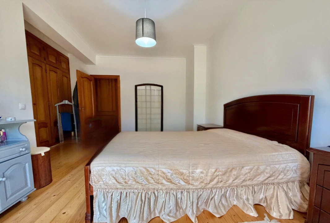 Moradia T3 para Venda em Golegã Foto 10