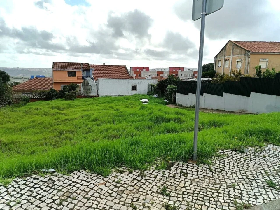 Terreno para Venda em Mina de Água Foto 3