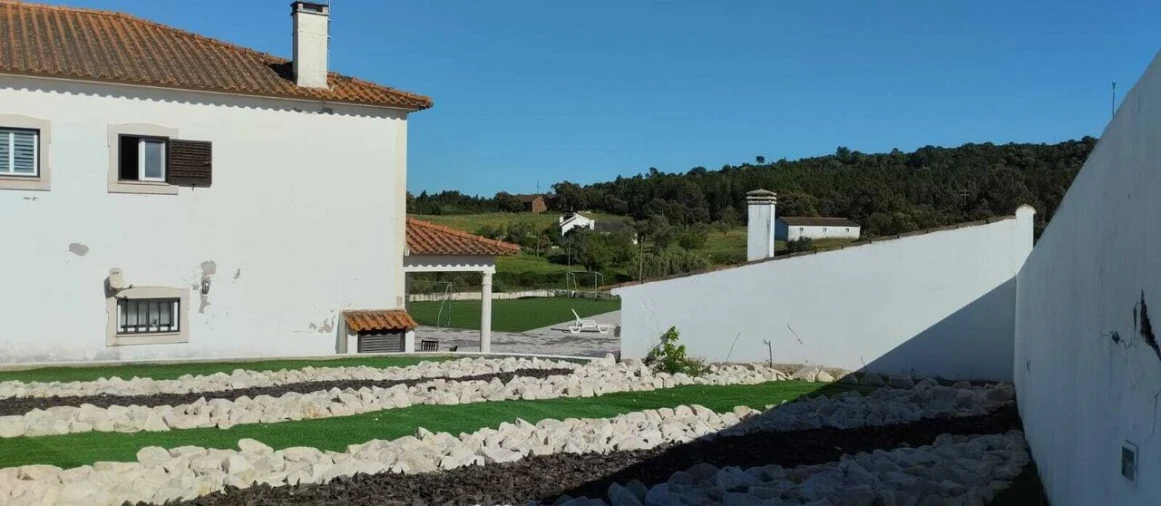 Moradia T6 para Venda em Alcanede Foto 23