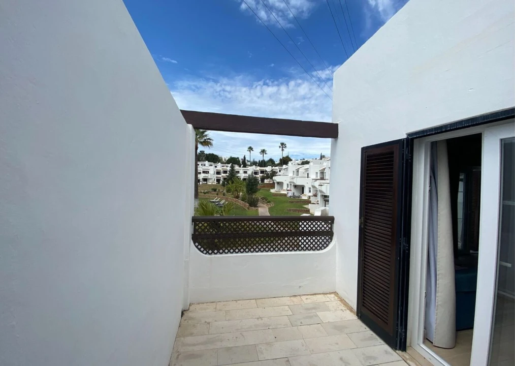 Apartamento T1 para Venda em Albufeira e Olhos de Água Foto 28