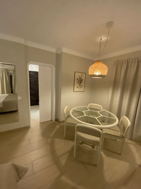 Apartamento T1 para Venda em Albufeira e Olhos de Água