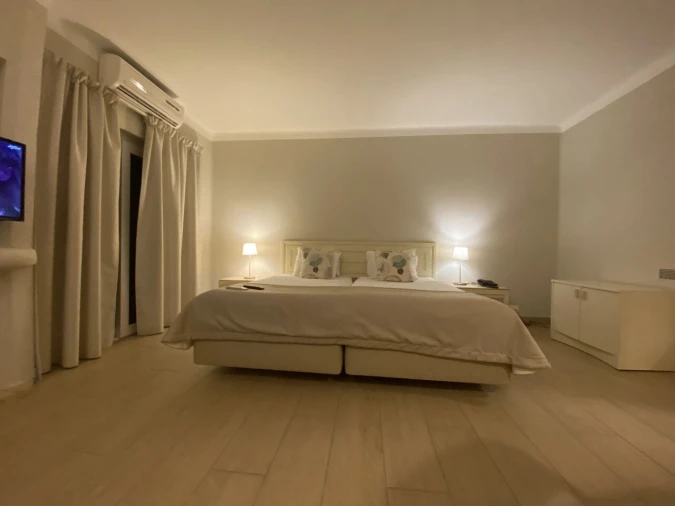 Apartamento T1 para Venda em Albufeira e Olhos de Água Foto 2