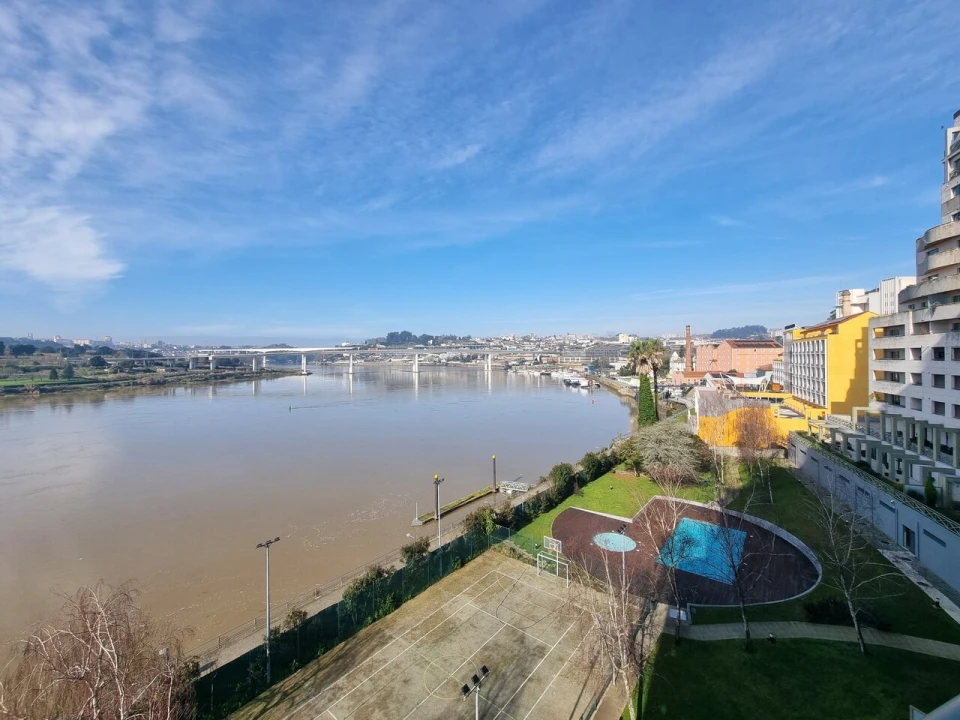 Apartamento T4 para Venda em Gondomar (São Cosme), Valbom e Jovim Foto 5