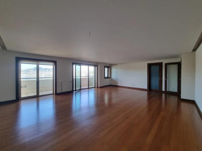 Apartamento T4 para Venda em Gondomar (São Cosme), Valbom e Jovim Foto 10