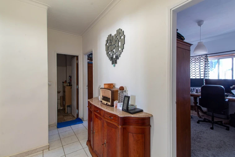 Apartamento T3 para Venda em Corroios Foto 8