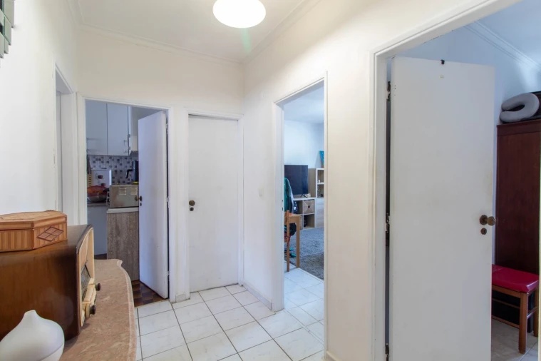 Apartamento T3 para Venda em Corroios Foto 14