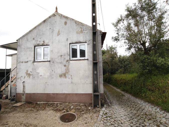 Moradia T3 para Venda em Avelar Foto 2