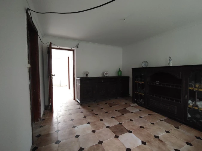 Moradia T3 para Venda em Avelar Foto 4