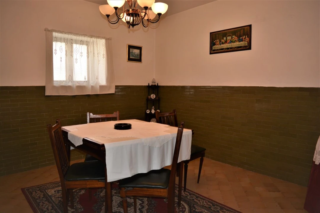 Moradia T4 para Venda em Bemposta Foto 4