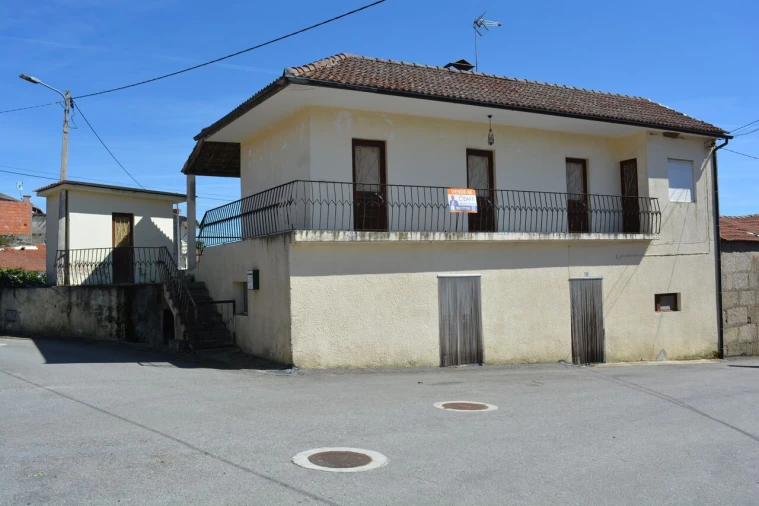 Moradia T4 para Venda em Bemposta Foto 10