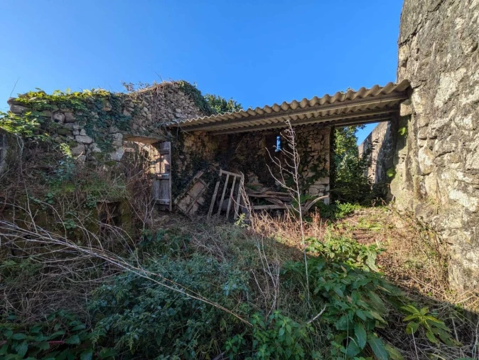 Moradia T2 para Venda em Paderne Foto 3