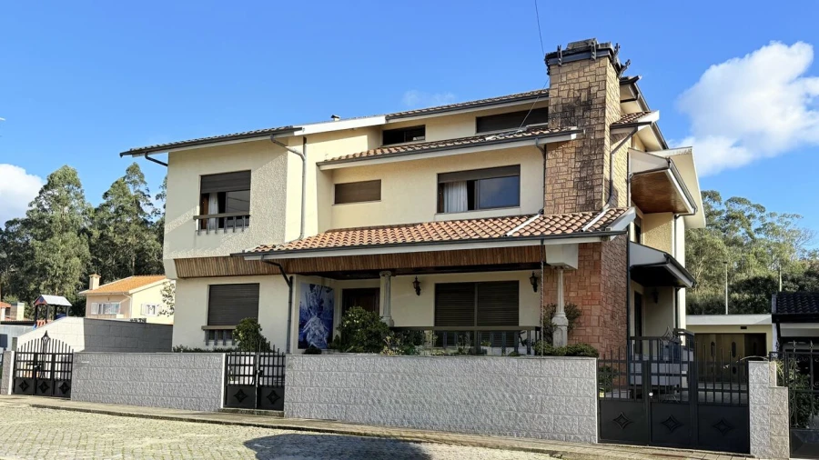 Moradia T6 para Venda em Vilar de Pinheiro