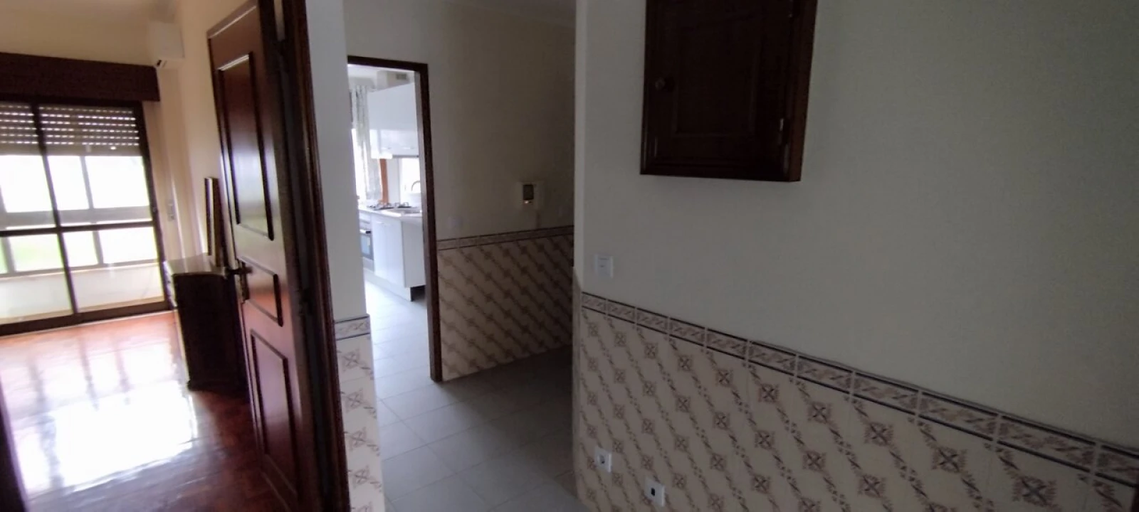 Apartamento T2 para Venda em Encosta do Sol Foto 3