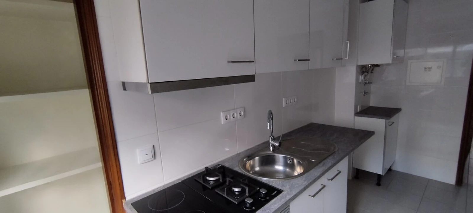 Apartamento T2 para Venda em Encosta do Sol Foto 11