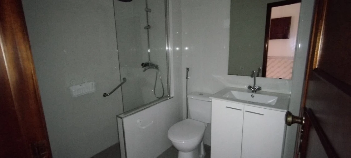 Apartamento T2 para Venda em Encosta do Sol Foto 7