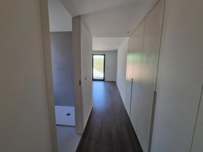 Moradia T4 para Venda em Valongo Foto 45