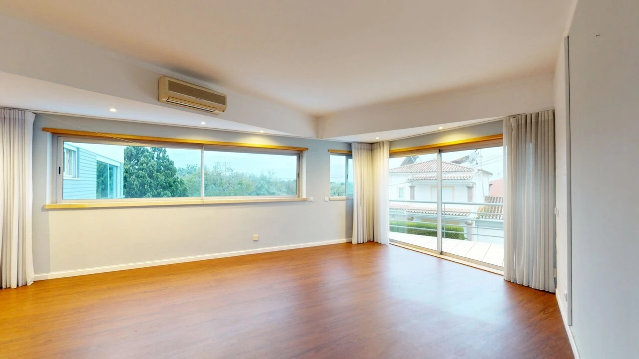 Moradia T5 para Venda em Alvor Foto 25