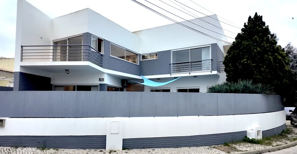 Moradia T5 para Venda em Alvor Foto 3