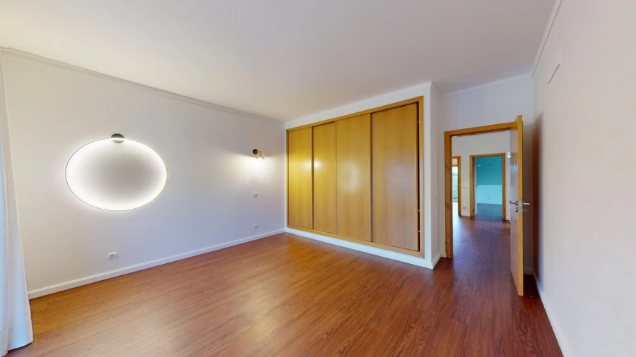 Moradia T5 para Venda em Alvor Foto 30