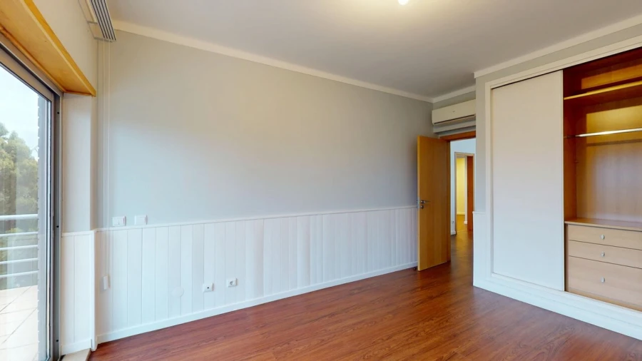 Moradia T5 para Venda em Alvor Foto 35