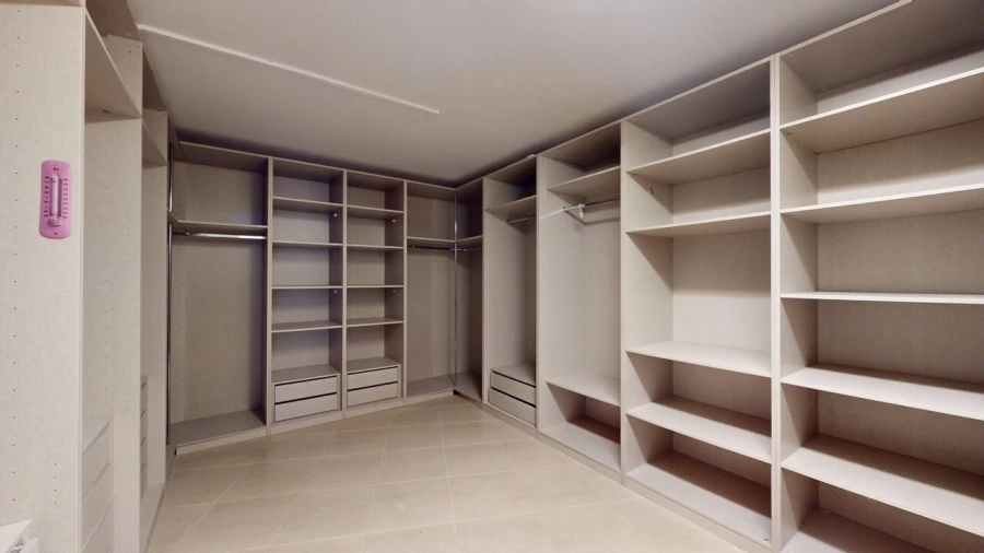 Moradia T5 para Venda em Alvor Foto 40