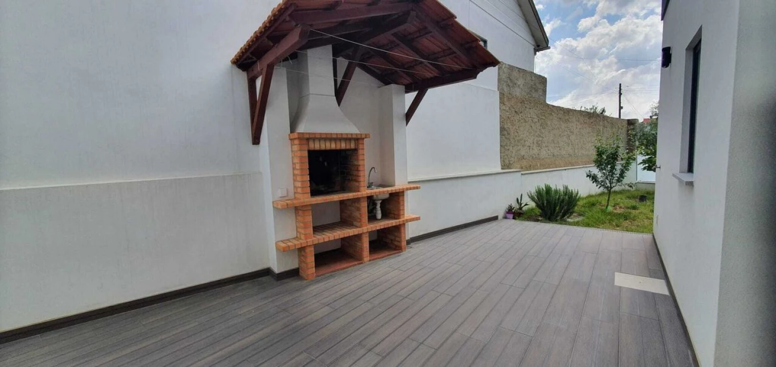 Moradia T4 para Venda em Marrazes e Barosa Foto 31