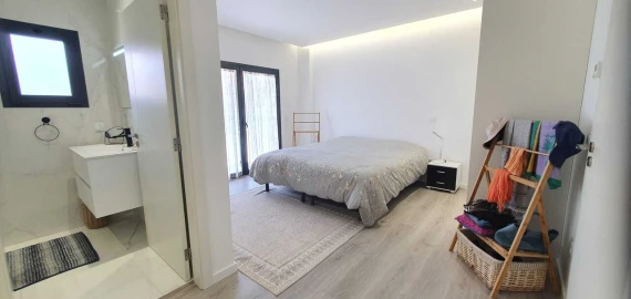 Moradia T4 para Venda em Marrazes e Barosa