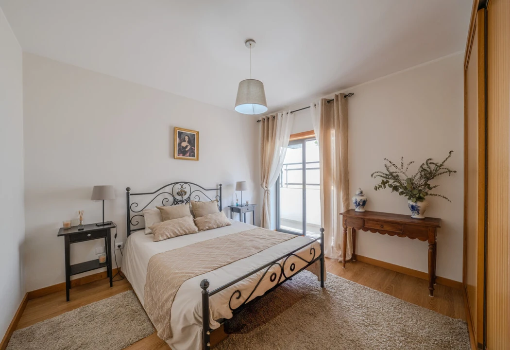 Apartamento T3 para Venda em Nazare Foto 7