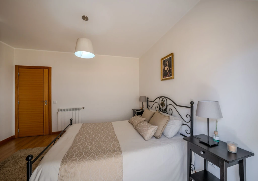 Apartamento T3 para Venda em Nazare Foto 25