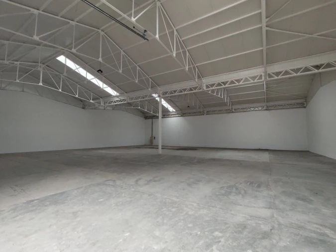 Armazém para Arrendamento em Ansião Foto 2