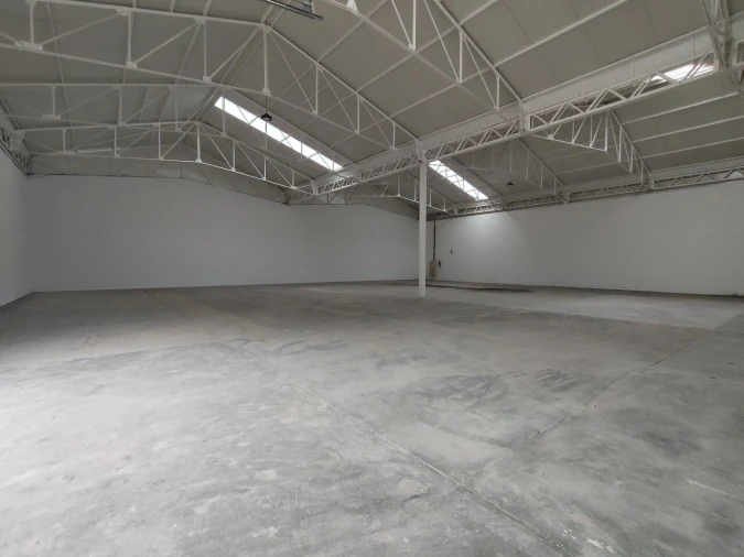 Armazém para Arrendamento em Ansião Foto 6