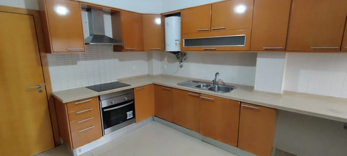Apartamento T3 para Venda em Rio de Mouro Foto 22