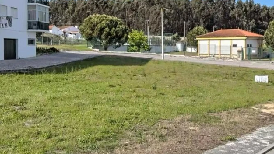 Terreno para Venda em Aveiras de Baixo