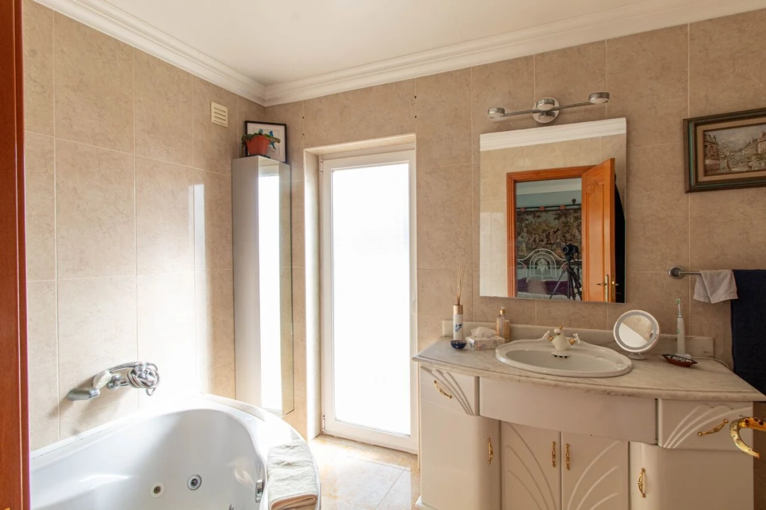 Moradia T4 para Venda em Ericeira Foto 20