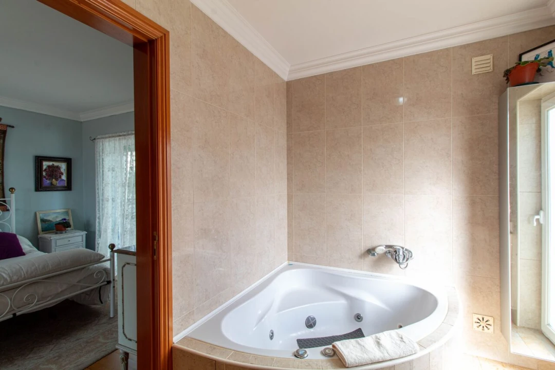 Moradia T4 para Venda em Ericeira Foto 21