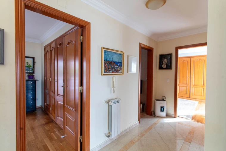 Moradia T4 para Venda em Ericeira Foto 13