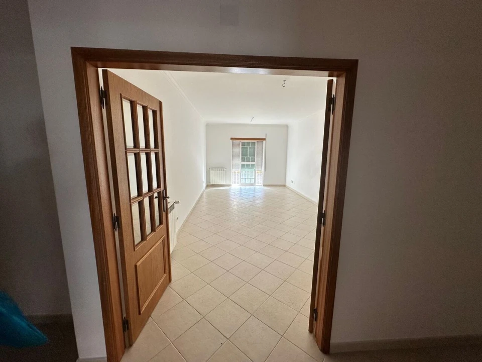 Apartamento T3 para Venda em São João Baptista Foto 3