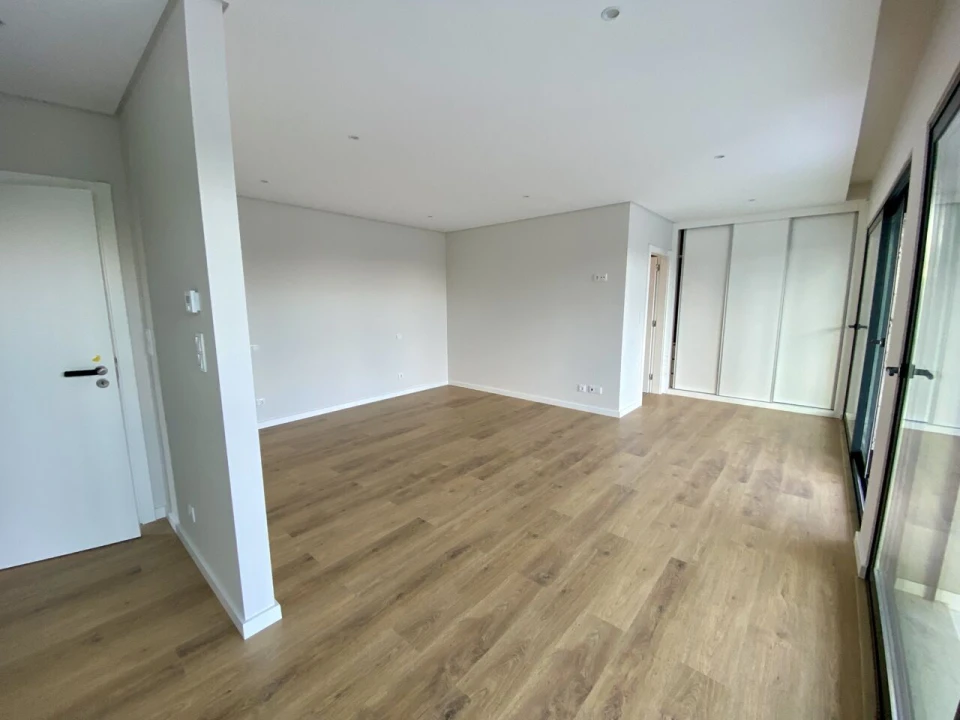 Moradia T3 para Venda em Barcarena Foto 20