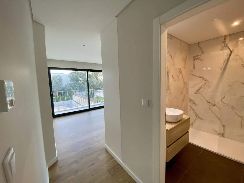 Moradia T3 para Venda em Barcarena Foto 32